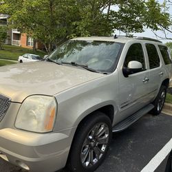 2010 GMC Yukon