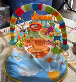 Baby playmat