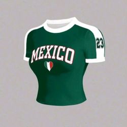 Women's mexico T-Shirt size medium