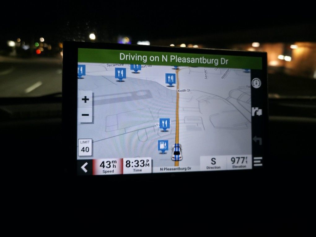 8" Garmin DriveSmart 86 GPS
