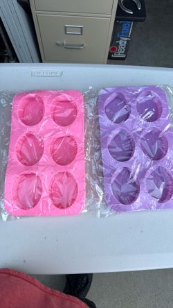 Silicon candle soap molds 2 trays 12 total molds