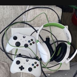 Xbox One S 