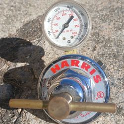 Harris Compressed Gas Regulator.