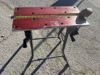 BLACK DECKER SAW HORSE 79-003