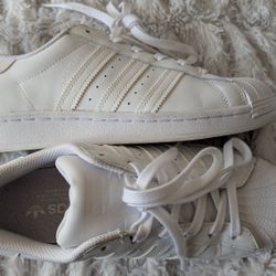 Y2k Classic Adidas Throwback Superstar Kicks