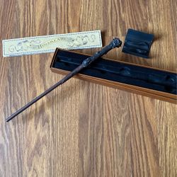 Universal Studios Wizarding World of Harry Potter Ginny Weasley Wand