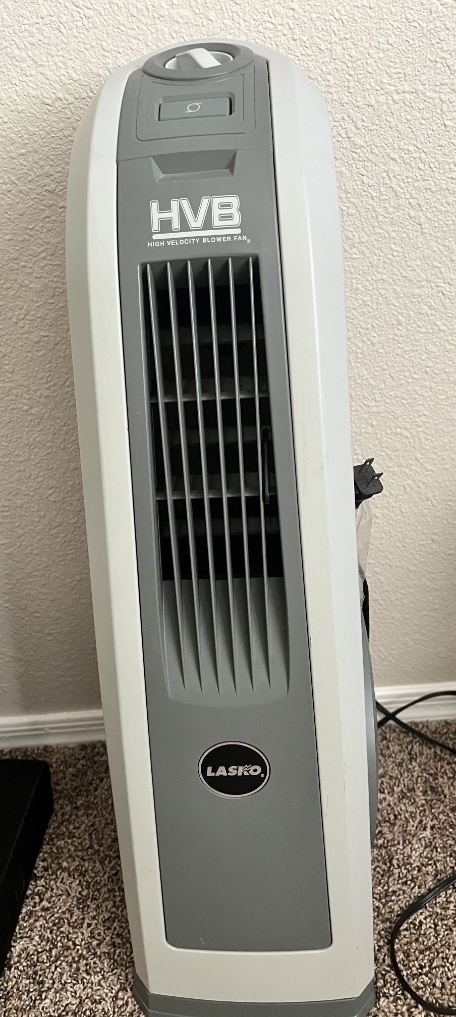 LASKO FLOOR ROTATING FAN, Barely Used