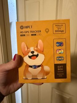 Dog tracking collar