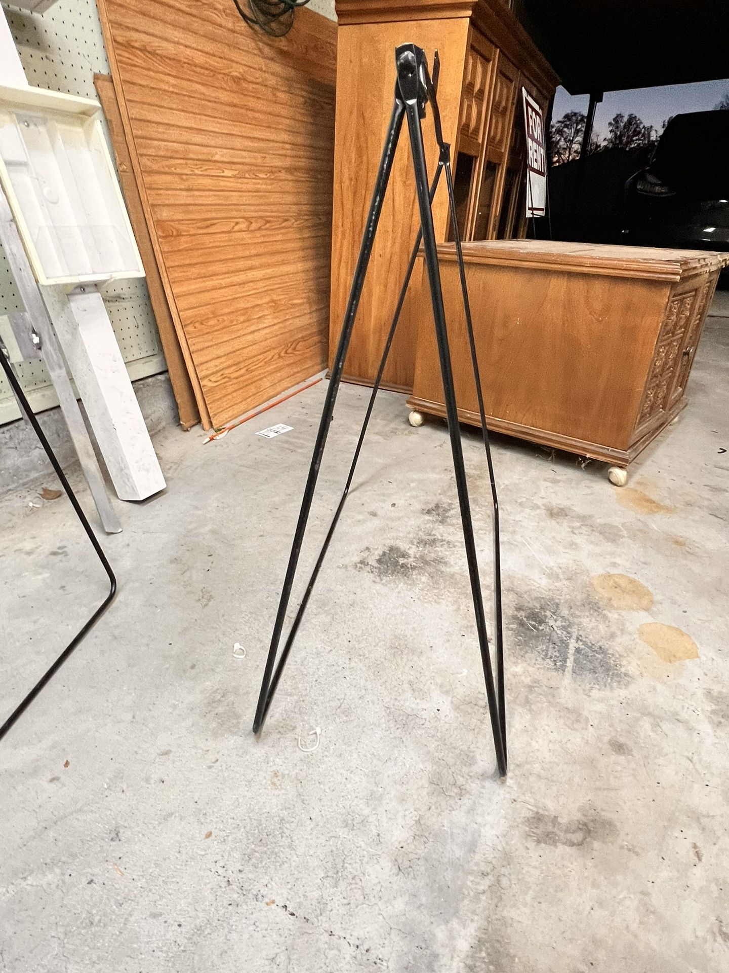 A Frames, Real Estate Post