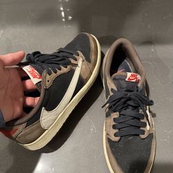 Travis Scott Mocha Jordan 1 Retro Low OG SP