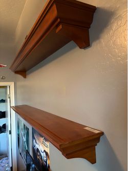 Floating shelves