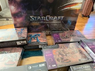 StarCraft Miniatures Game Terran and Zerg armies NIB + Lost Temple Terrain