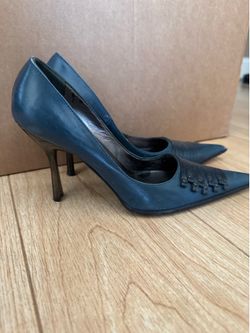Charles David navy heels size 36