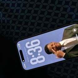 iPhone 15 Locked Carrier 