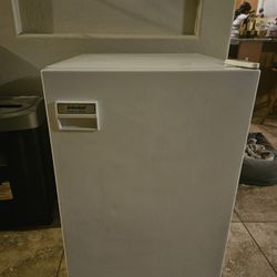Vintage Mini Freezer 