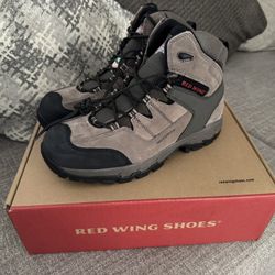 Red Wing Truhiker 3561 Waterproof CSA Safety Toe Hiker Boots