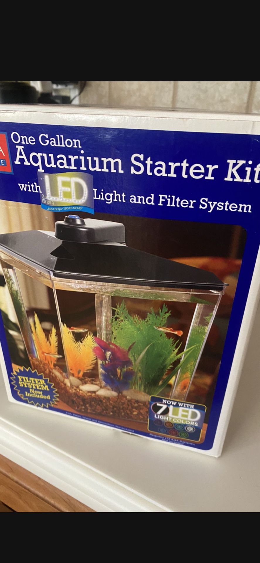 AQUARIUM 