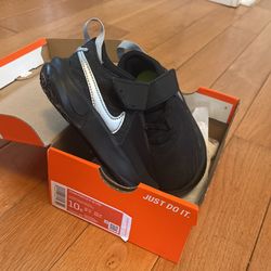 Brand New Nike Shoes Size 10