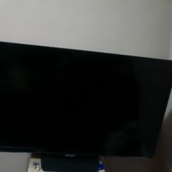 36 Inch Phillips Flat Screen Tv