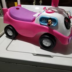 Disney Minnie Mouse Ride On Toy