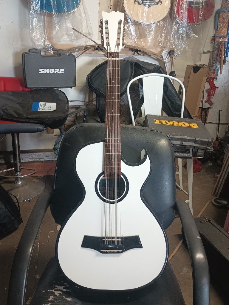 3 BAJO QUINTOS 