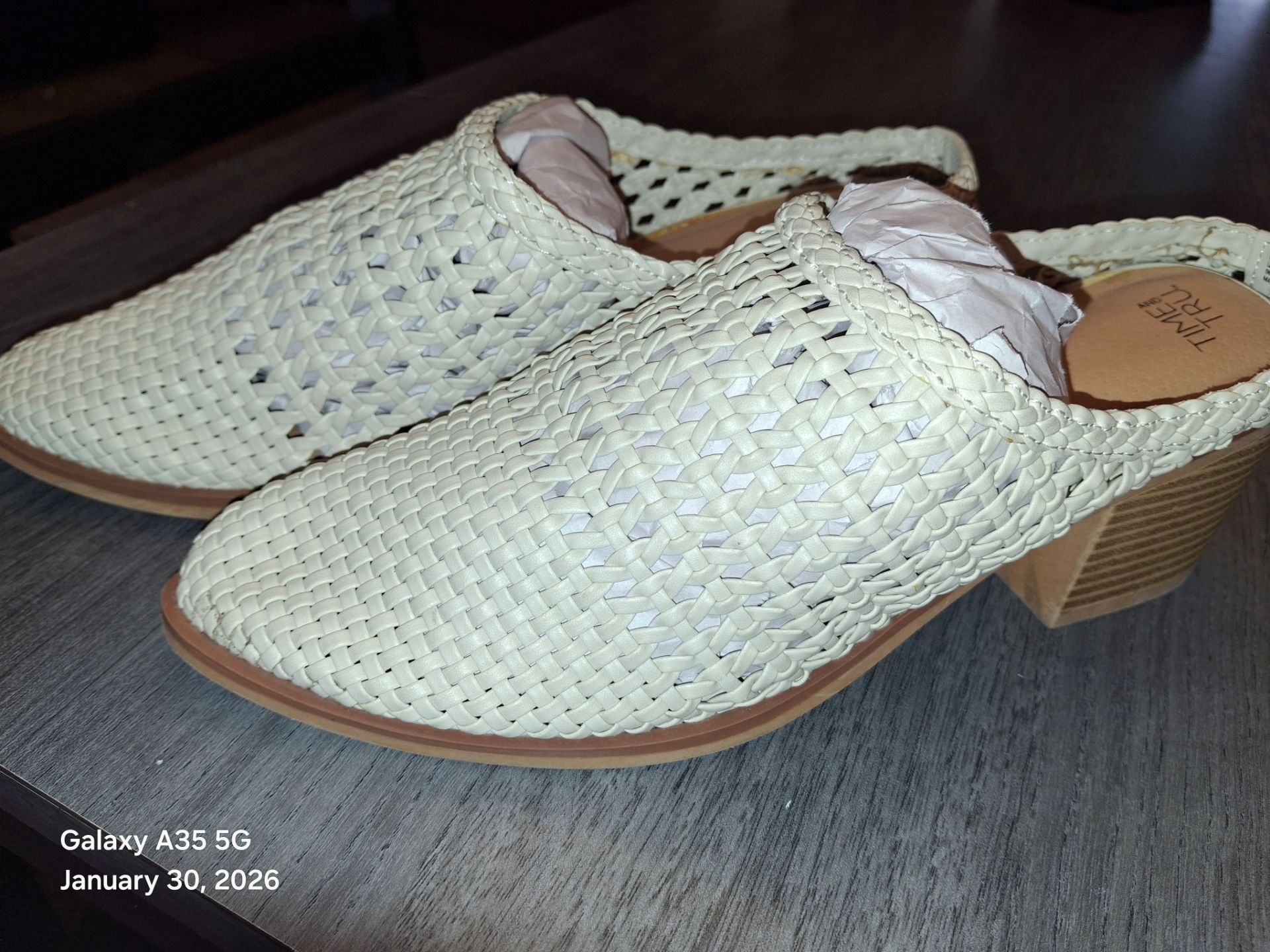 Women's Size 8 Woven Mule Stacked Block Heel Cream/tan Time And Tru Travel Work