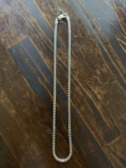 Simple Silver Necklace