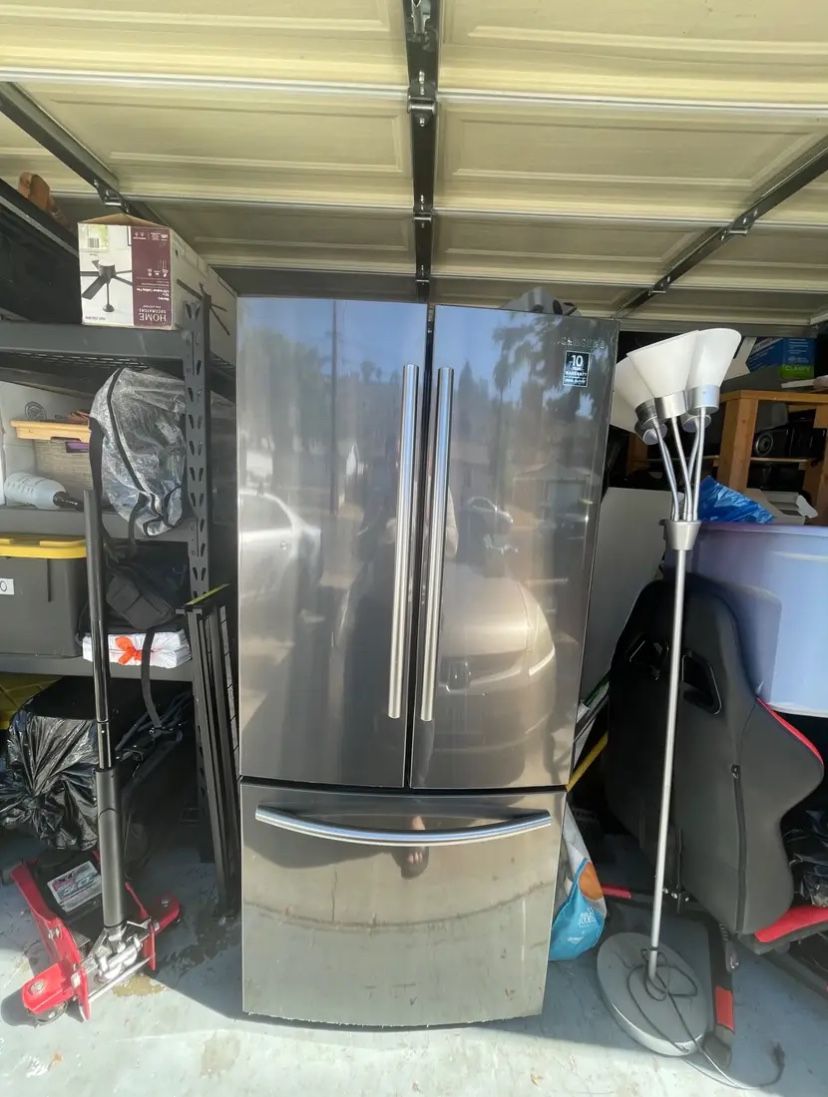 Refrigerator French Door