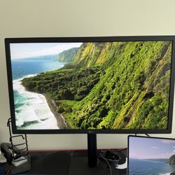LG Ultrafine 24” 4K Model 24MD4KL