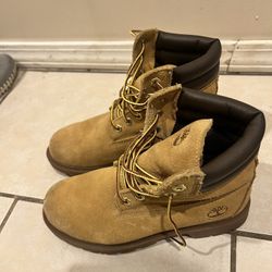 Timberland shoes Size 6 Woman