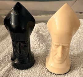 Chess set (no board)