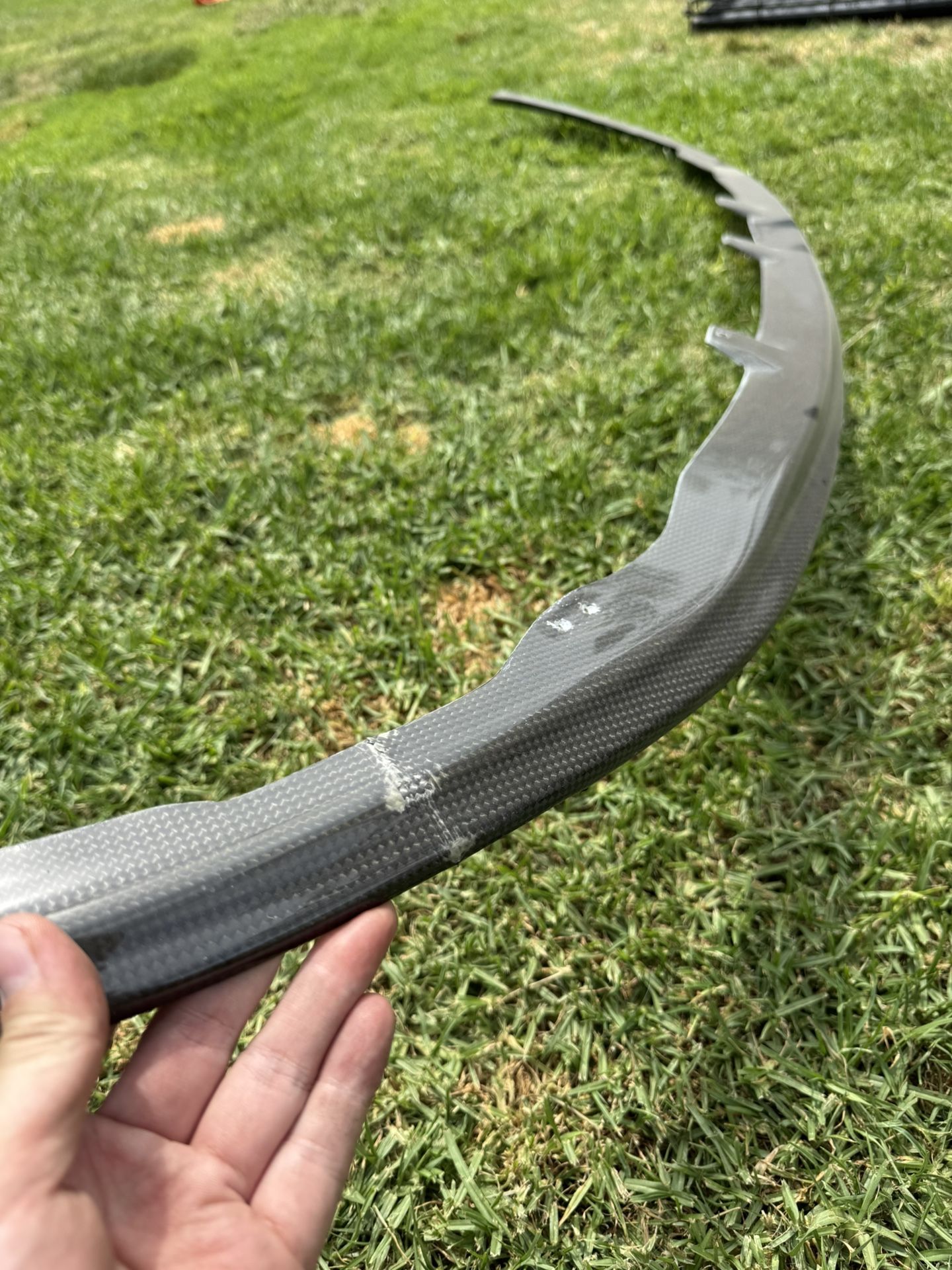 DOWNFORCE 1X1 WEAVE CARBON FIBER LIP