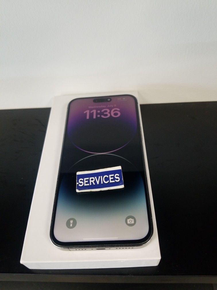 Apple iPhone  14 Pro Max  Unlocked 