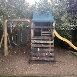 Free Play Structure