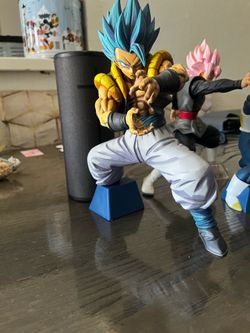 Broly & gogeta