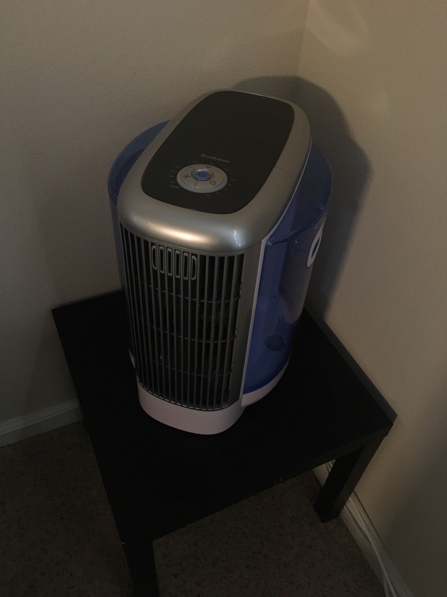 Brookstone air purifier
