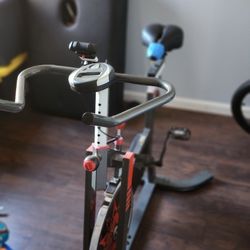 VigBody Stationary Bike