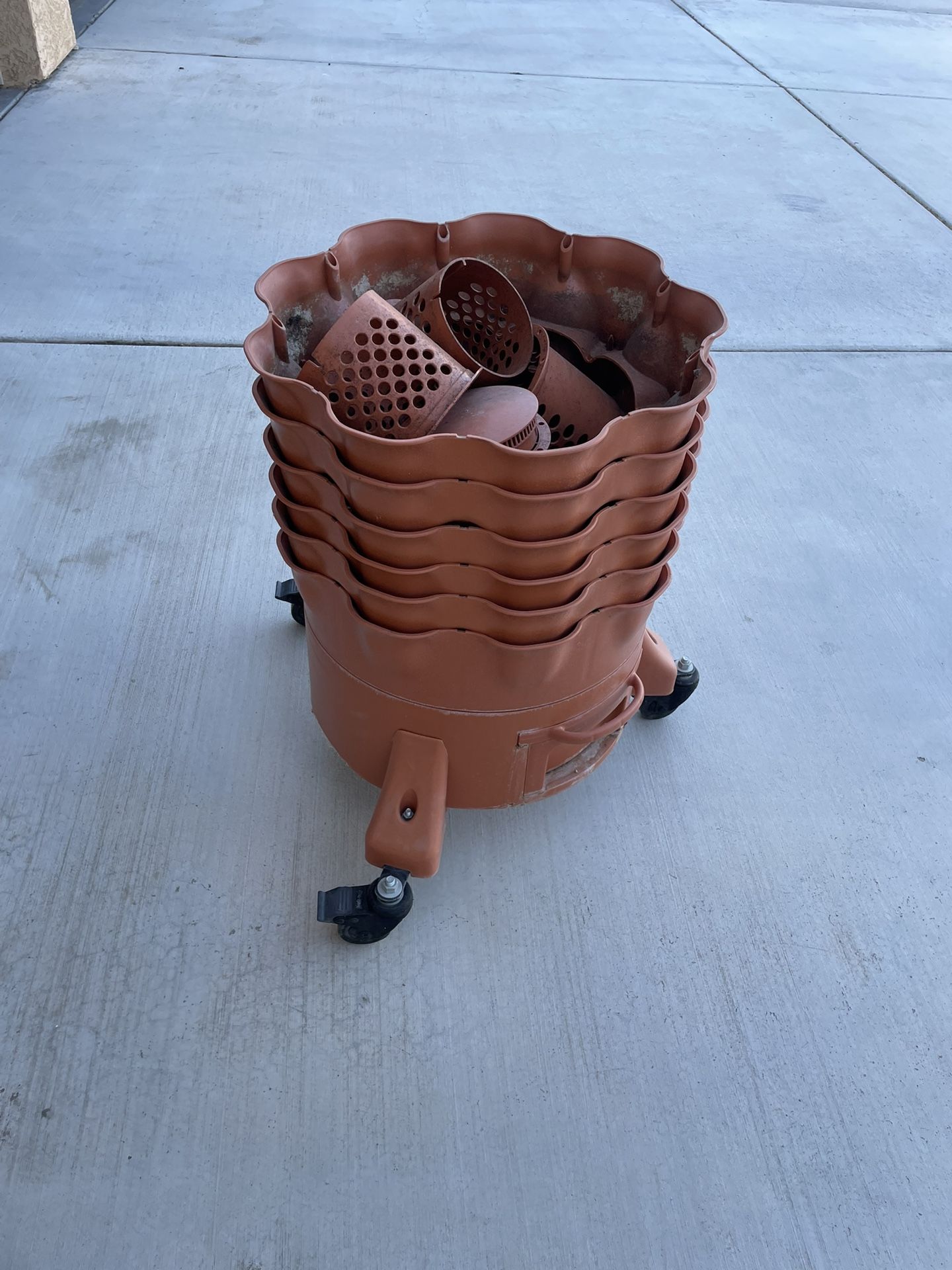 Garden Tower / Garden planter