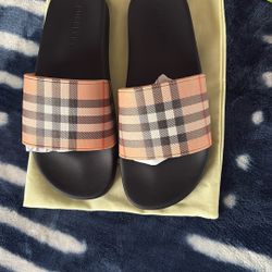 Burberry Slides 