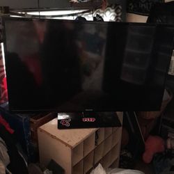 Hisense Flat-screen TV 