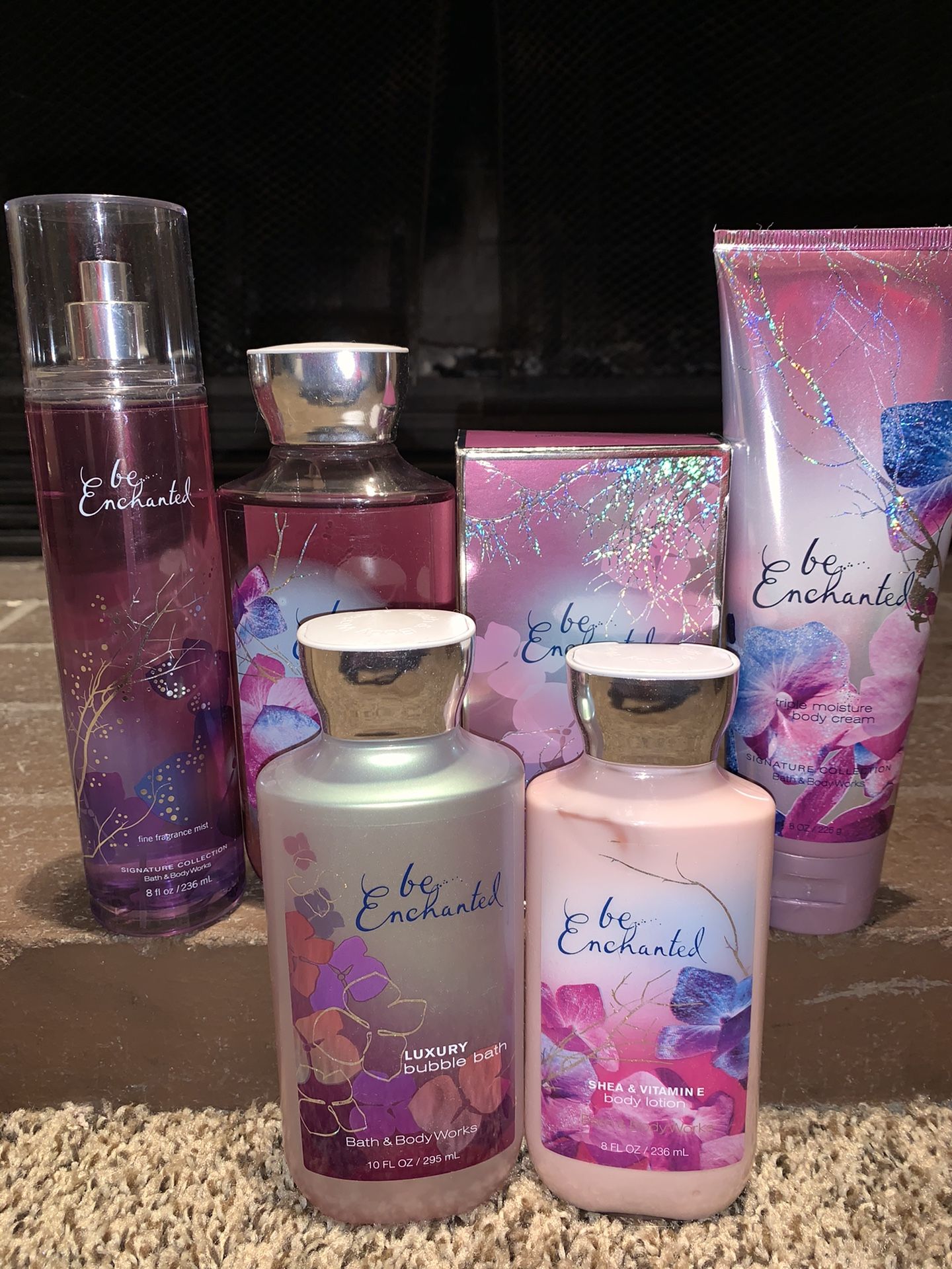 Bath and Body Works: Be Enchanted