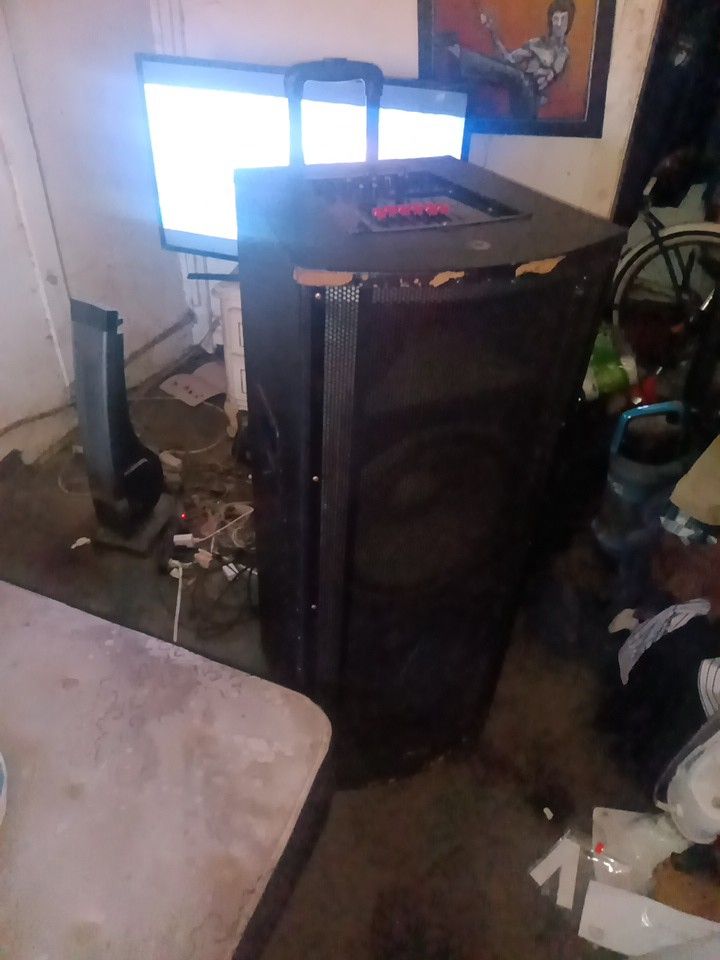 Dj Speaker