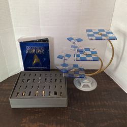 Official Star Trek Tridimensional Chess Set 