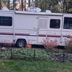 1989 Ford Fleetwood Flair