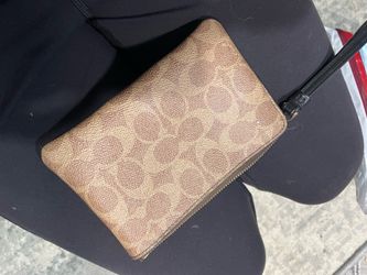 Used coach wallet