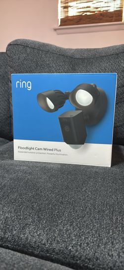 Ring Floodlight cam wired plus
