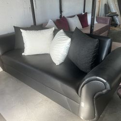 BONDED LEATHER SOFA - SILLON - SHOWROOM PIECE - MUST GO 