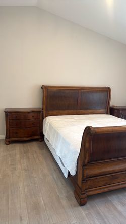 Ethan Allen Bed Frame - Wood
