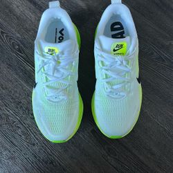 Men’s Nike Road Running Shoes -11 1/2