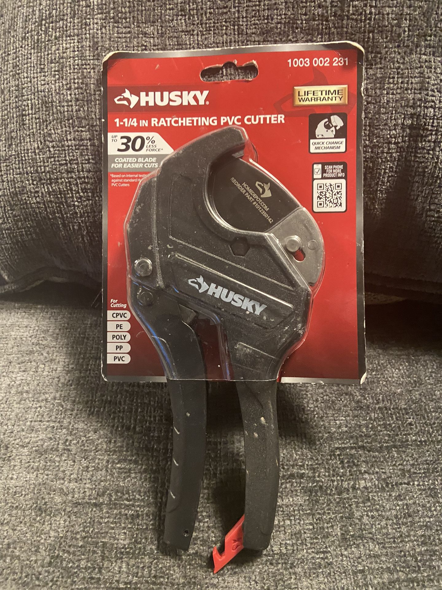 Husky 1 - 1/4 Inch Ratcheting PCV Cutter